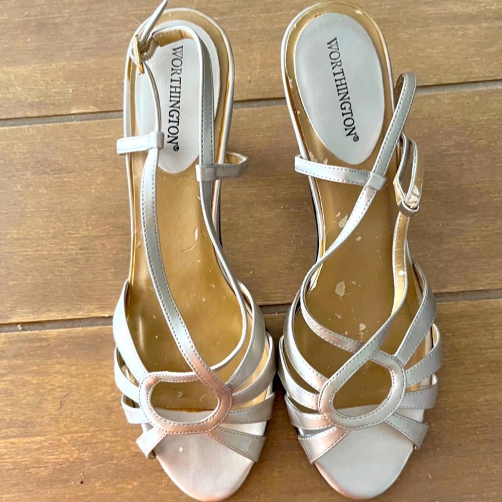 Worthington Women’s dress heel